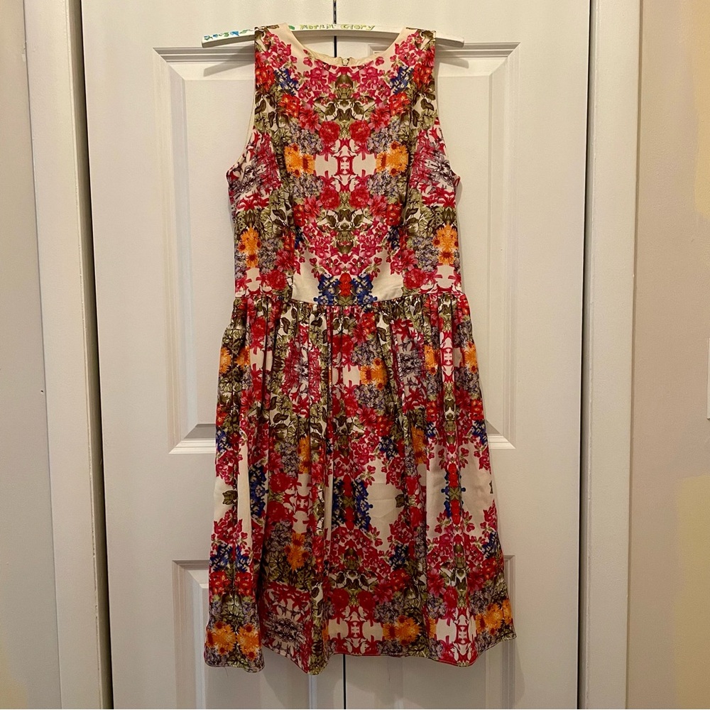 Maggy London Dress Floral size 6